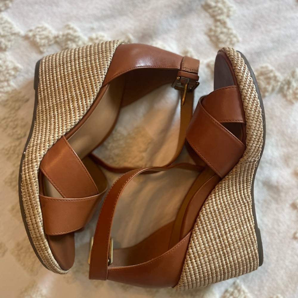 Vionic Marina Ankle Strap Brown Leather Wedge Sandals Size 7